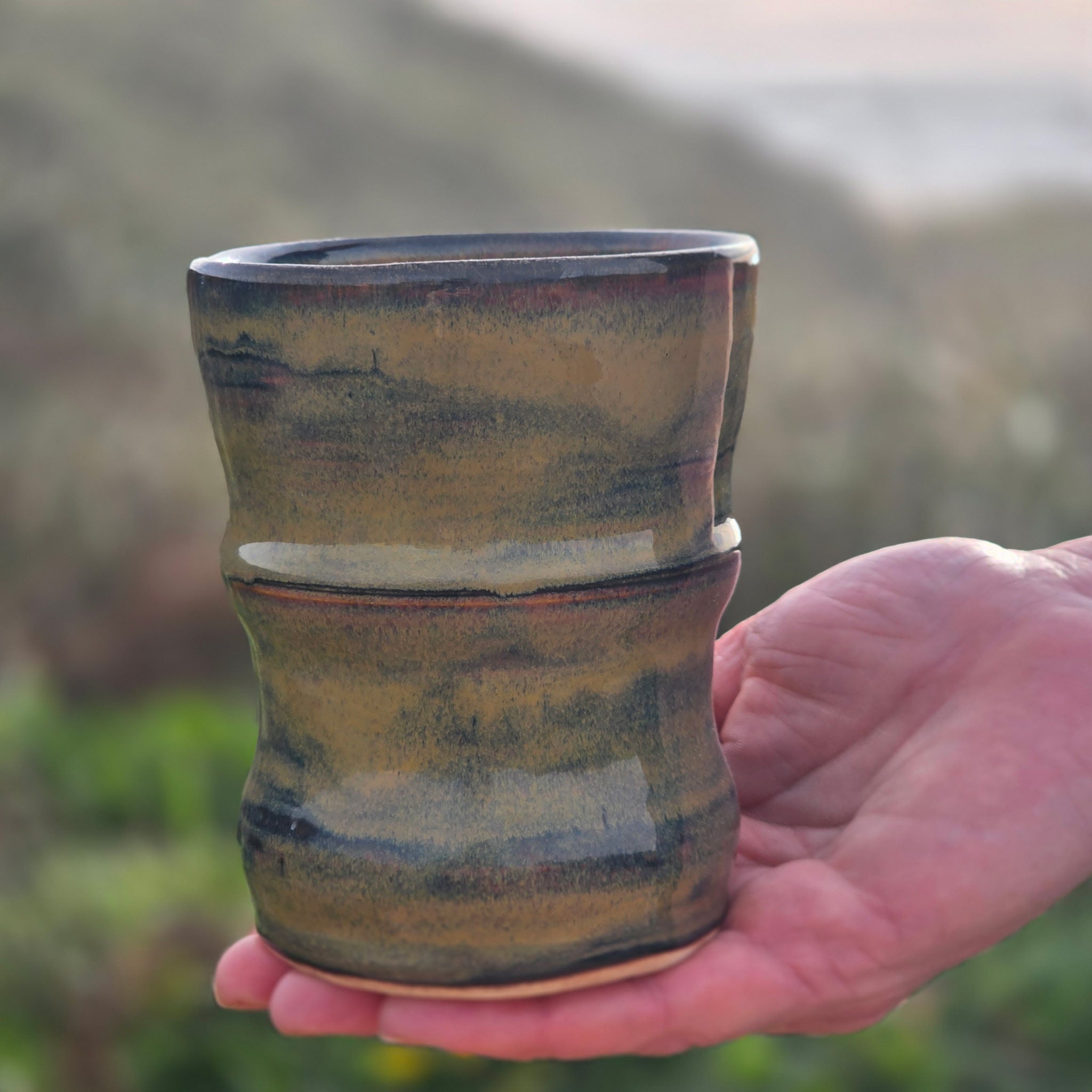 Urns